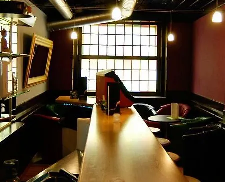 Swiss Star Oerlikon - Contactless Self Check-in