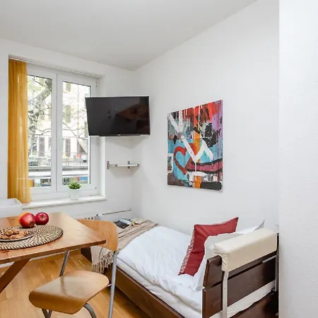 Swiss Star Oerlikon - Contactless Self Check-in