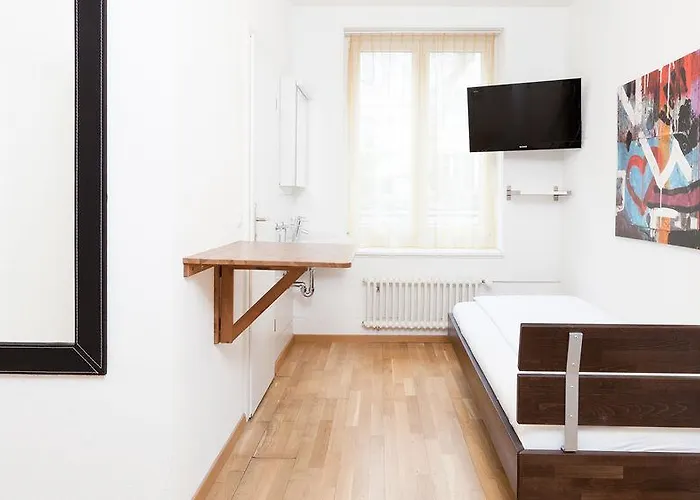 Swiss Star Oerlikon - Contactless Self Check-in شقة *