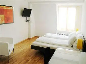 Swiss Star Oerlikon - Contactless Self Check-in * زيورخ